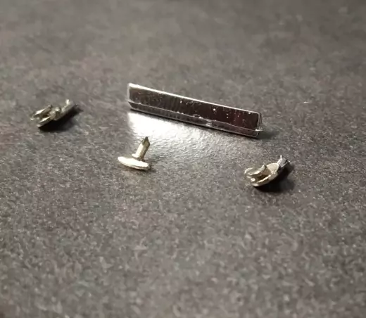 Peugeot 401 - Pièces métal arrière - Ech 1:43