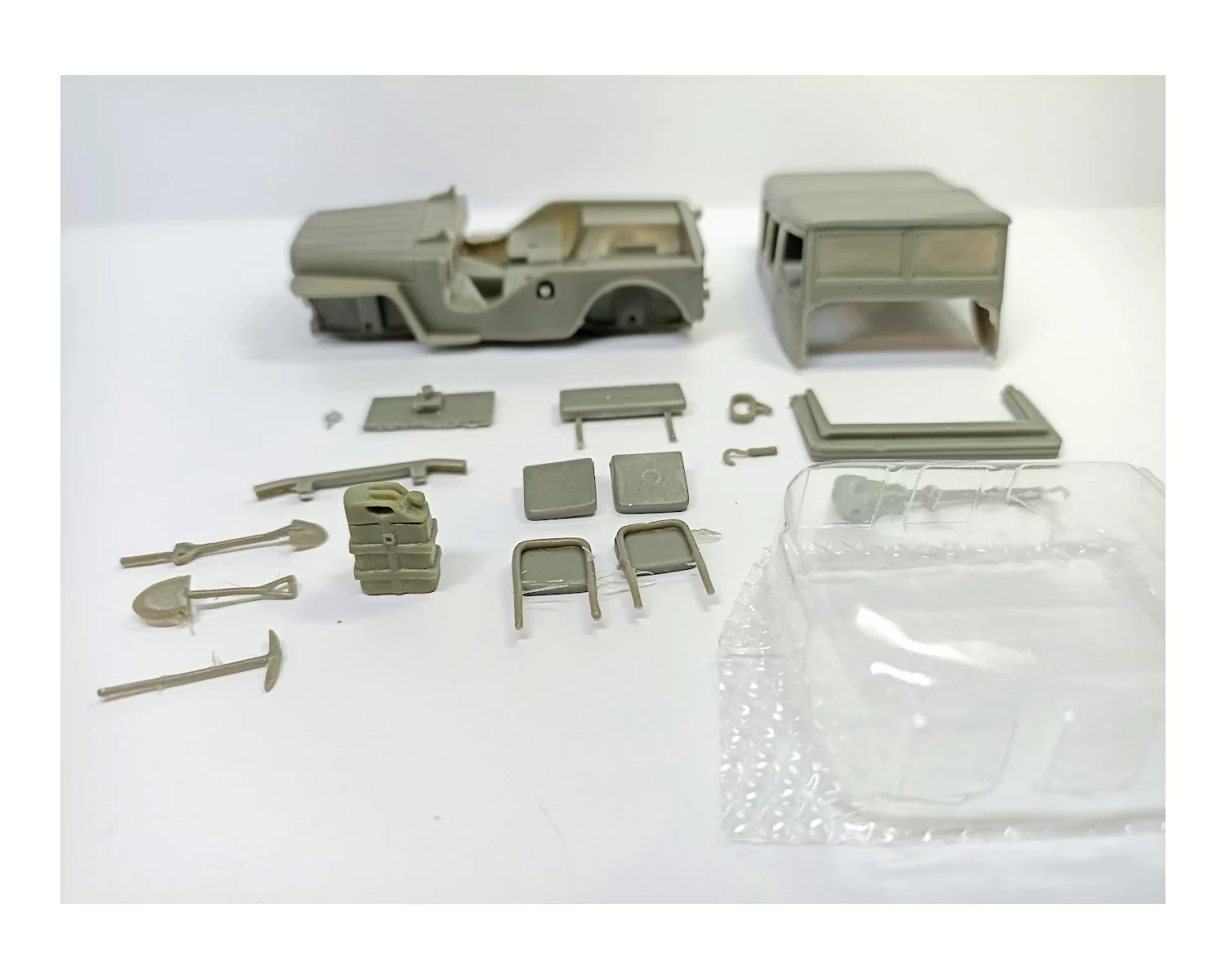 Incomplet - KIT Peugeot 203 JEEP Fermé - Résine - 1:43 |Pièces et k...