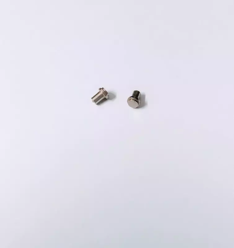 2 Bouchons de réservoir - Ech 1:43 - Laiton + Nickel