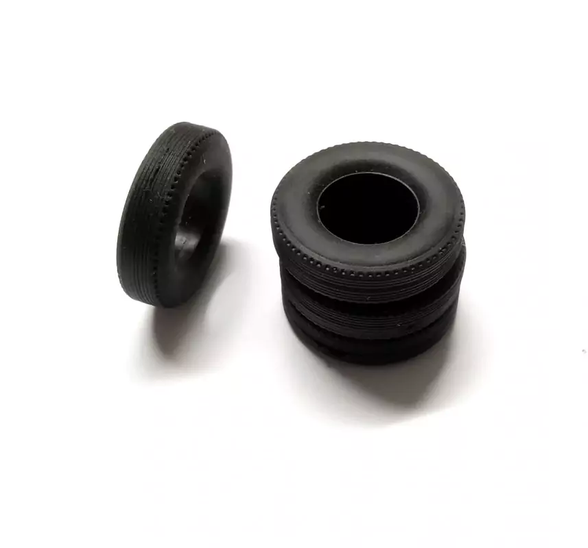 4 Pneus en résine souples - ø24mm - Ech 1:43