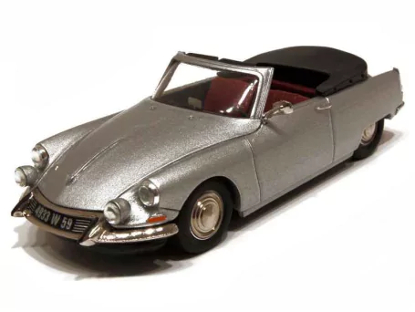 Marketplace : Citroën - DS Cabriolet Gete Bossaert - Silver Metal -...