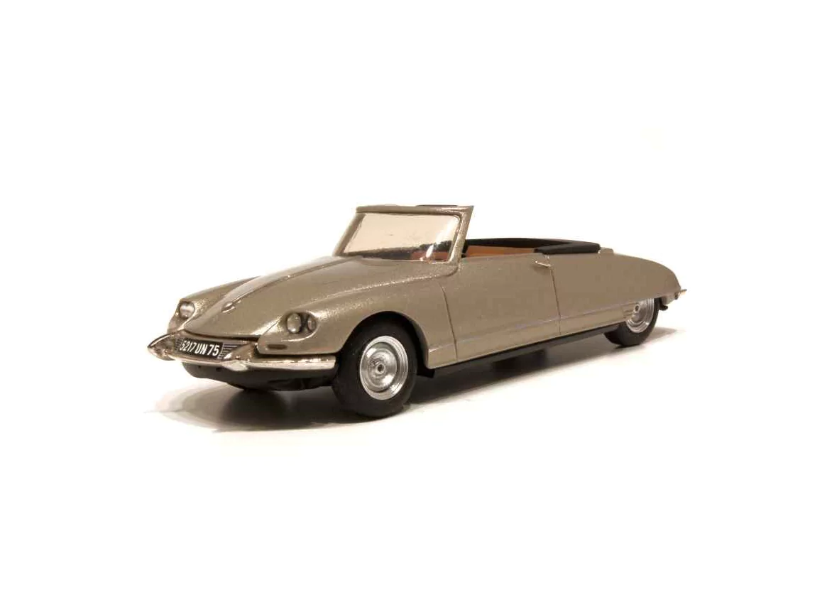 Marketplace : Citroën - DS Cabriolet Pichon-Parat - Sand Metal - CL...