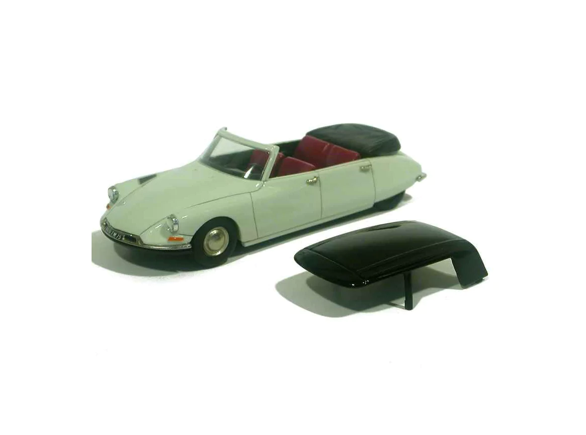 Marketplace : Citroën - DS19 Cabriolet Reutter 1960 - Ivory/ With H...