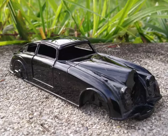 Carrosserie en résine - VOISIN Aerosport 12 cylindres - Noir - 1:43