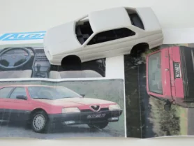 Marketplace : ALEZAN MODELS KIT 1/43 ALFA ROMEO 164 3,0 L V6 1988 - ALEZAN  - 1:43
