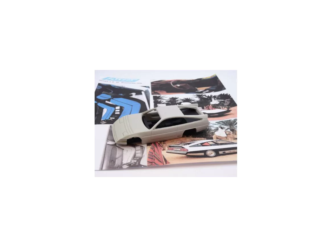 Marketplace : ALEZAN MODELS KIT 1/43 FERRARI CR25 PININFARINA 1974 - ALEZAN  - 1:43