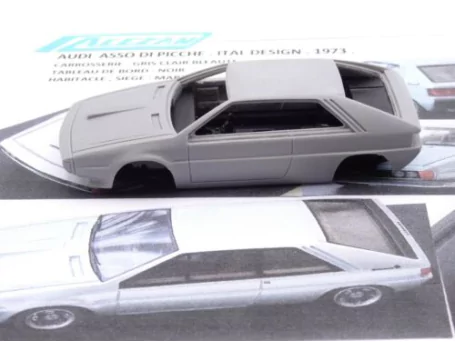 Marketplace : ALEZAN MODELS KIT 1/43 AUDI ASSO DI PICCHE CONCEPT ITAL DESIGN 1973 - ALEZAN  - 1:43