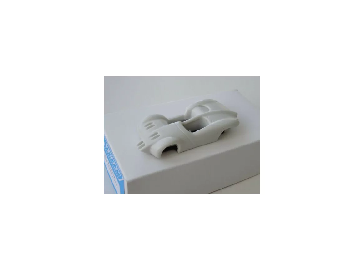 Marketplace : ALEZAN MODELS KIT 1/43 .BMW FUN CAR CONCEPT Tilo KLUMPP 1994 - ALEZAN  - 1:43