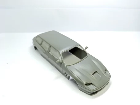 Incomplet : Kit FERRARI 550 Maranello Break 1996 - Résine - 1:43