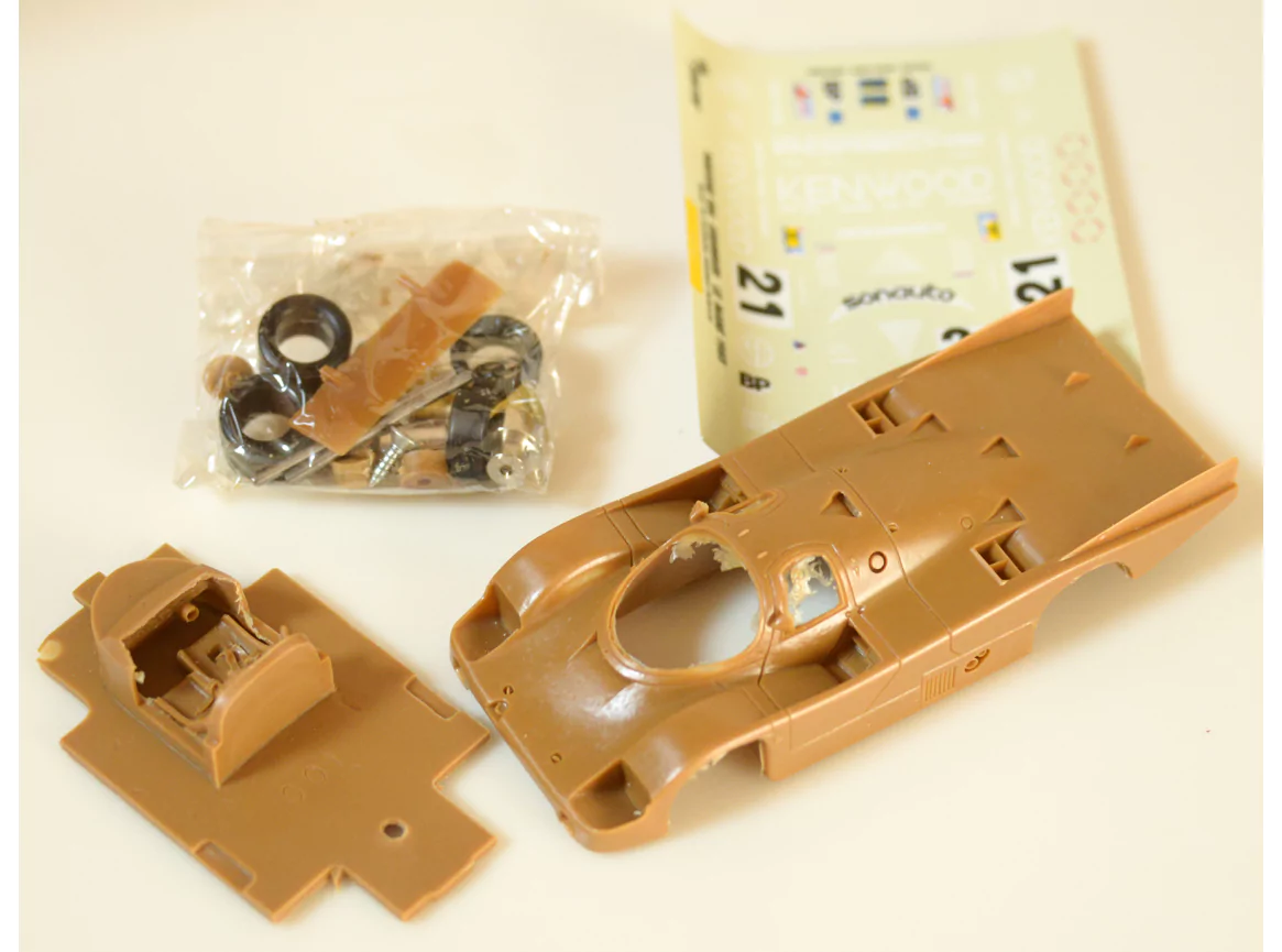 Marketplace : KIT PORSCHE 956 N°21 ''Kenwood'' LM 1983 - STARTER - ...