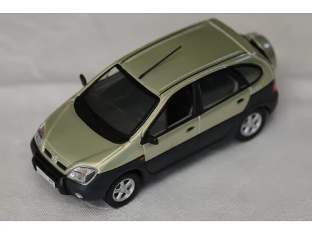 Marketplace : RENAULT Scénic 4X4 "Aigle" - UNIVERSAL HOBBIES - 1:43