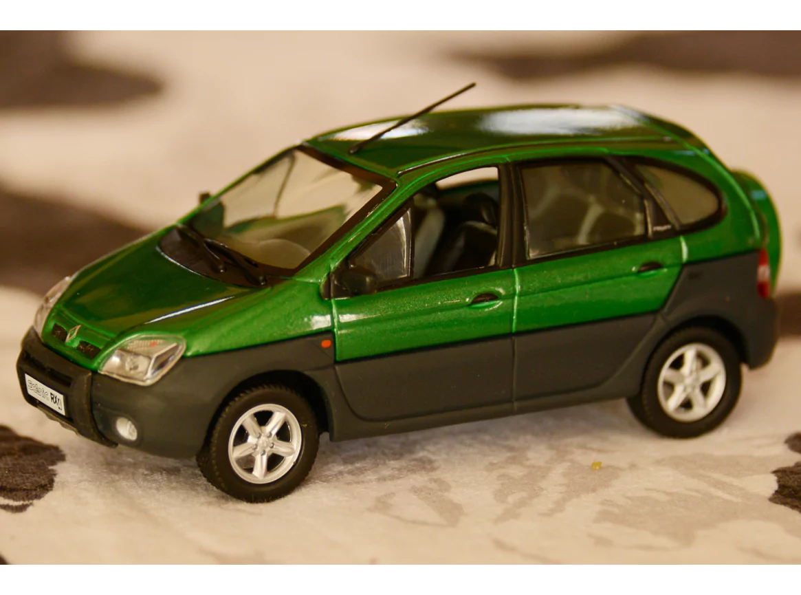 Marketplace : RENAULT Scénic RX4 "Pack Cuir" - UNIVERSAL HOBBIES - ...