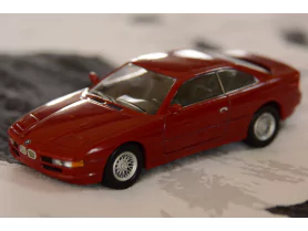 Martketplace : BMW 850i 1990 - UNIVERSAL HOBBIES - 1:43