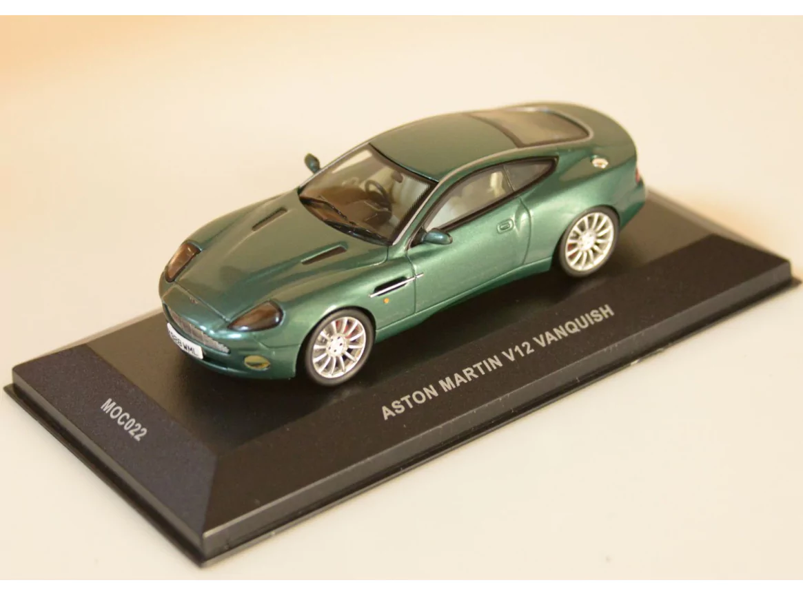 Martketplace : ASTON-MARTIN V12 Vanquish - IXO - 1:43