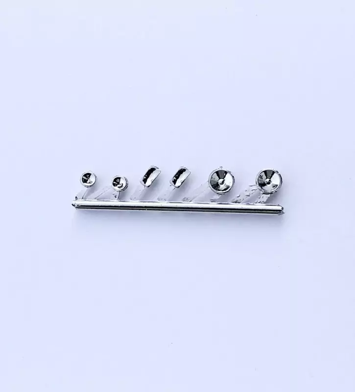 Lot de phares 3 tailles en white metal - Ech 1:43