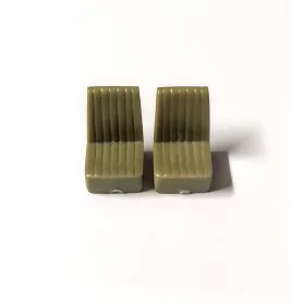 2 Sièges en résine - H. 17.30 x L 11.60 mm - 1:43