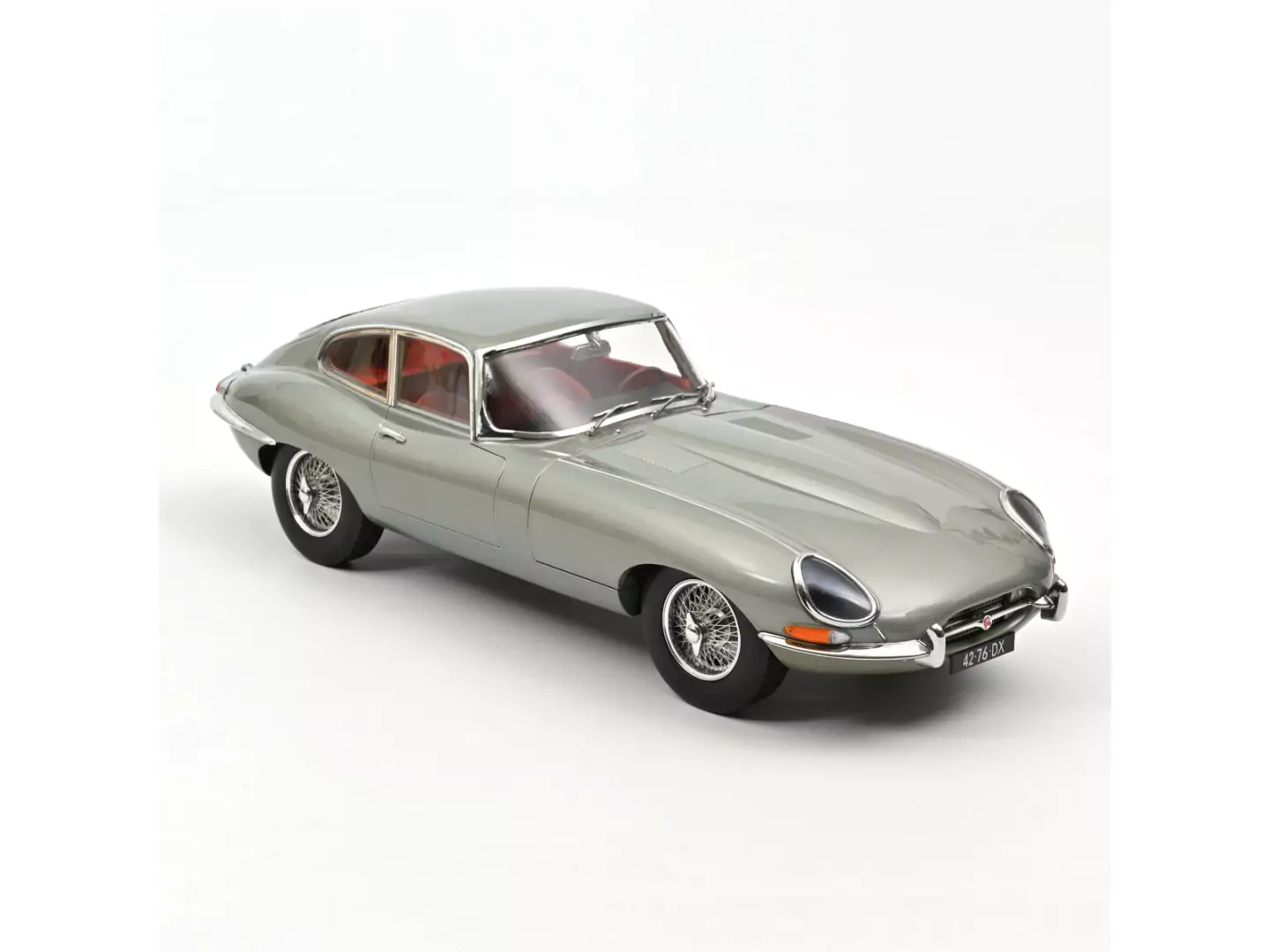 Marketplace - Jaguar Type E Coupé 1964 Gris métallisé - Norev - 1:12