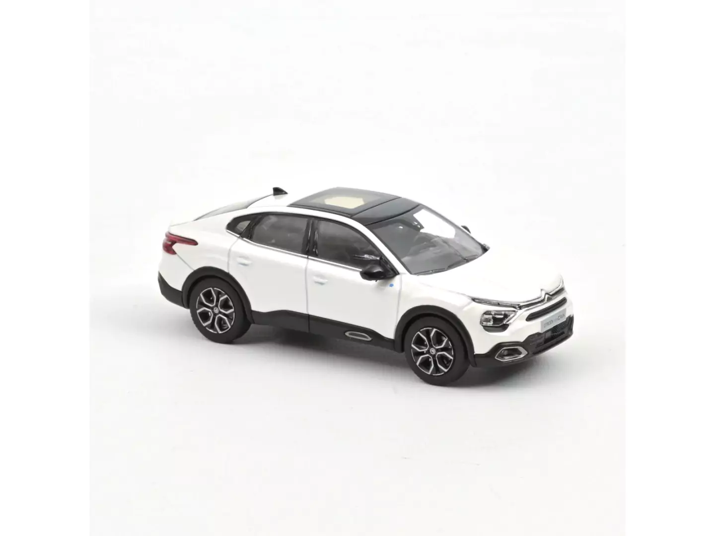 Marketplace : Citroën ê-C4 X 2023 Blanc nacré - Norev - 1:43